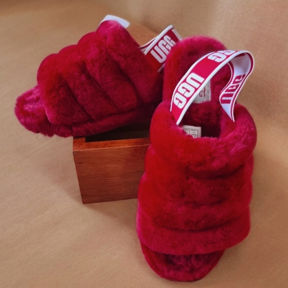 UGG Fluff Yeah Slide Red Ribbon ❤️Slingback Shoes Slippers Sandals Size 8 Women - Picture 1 of 9